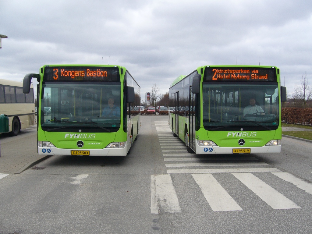 Nyborg Bybusser nr. 24 og 28 den 9. april 2010